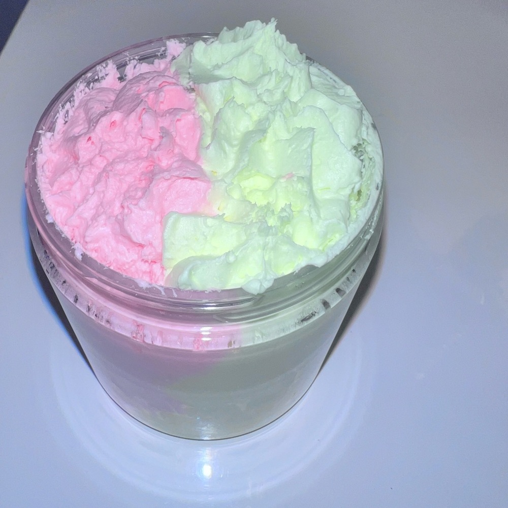 MANGO / PIÑA COLODA WHIPPED SOAP 2 scents in one jar